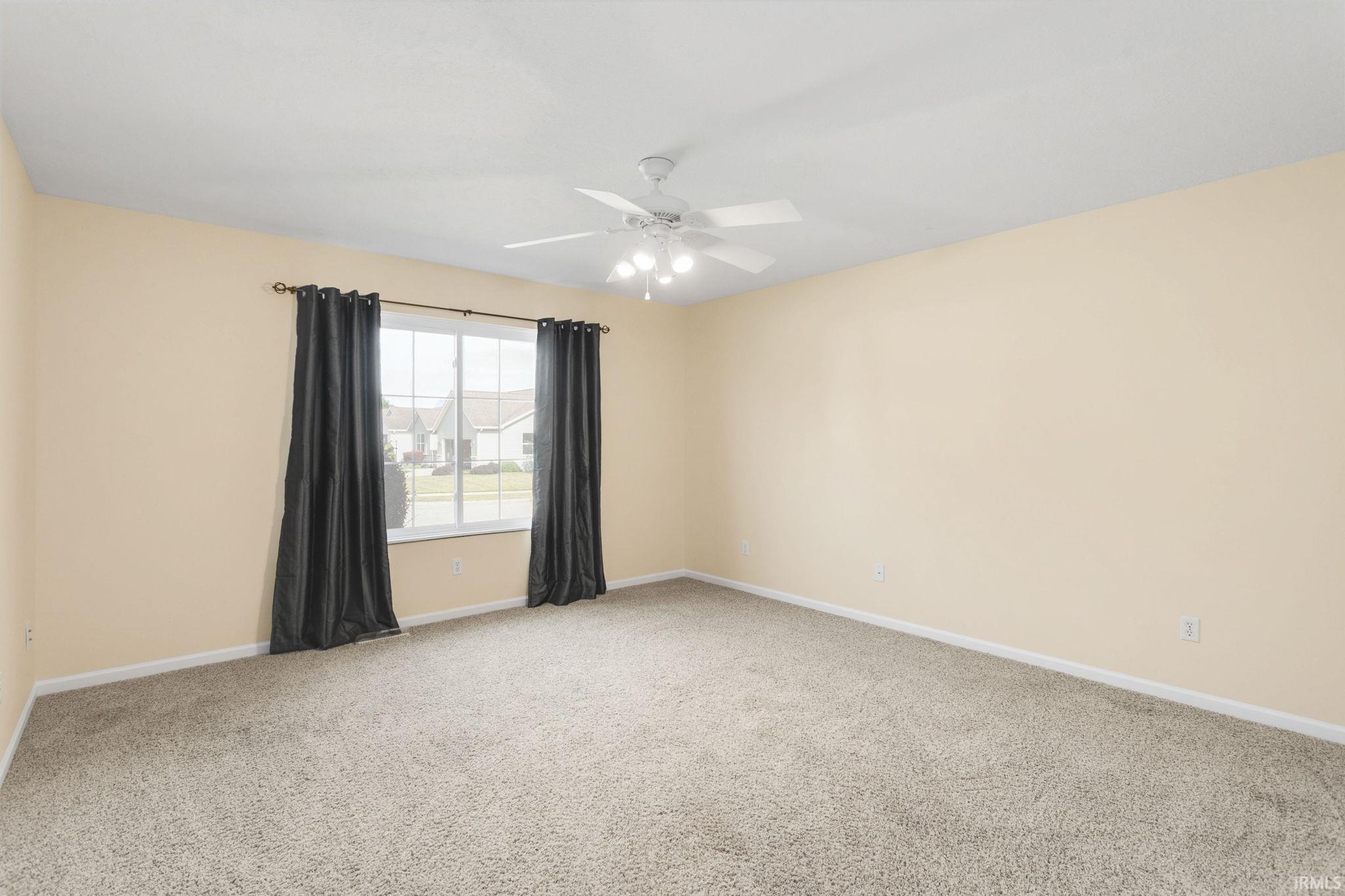 Osceola, Indiana 46561, United States, 3 Bedrooms Bedrooms, ,2 BathroomsBathrooms,Residential,Active,169656