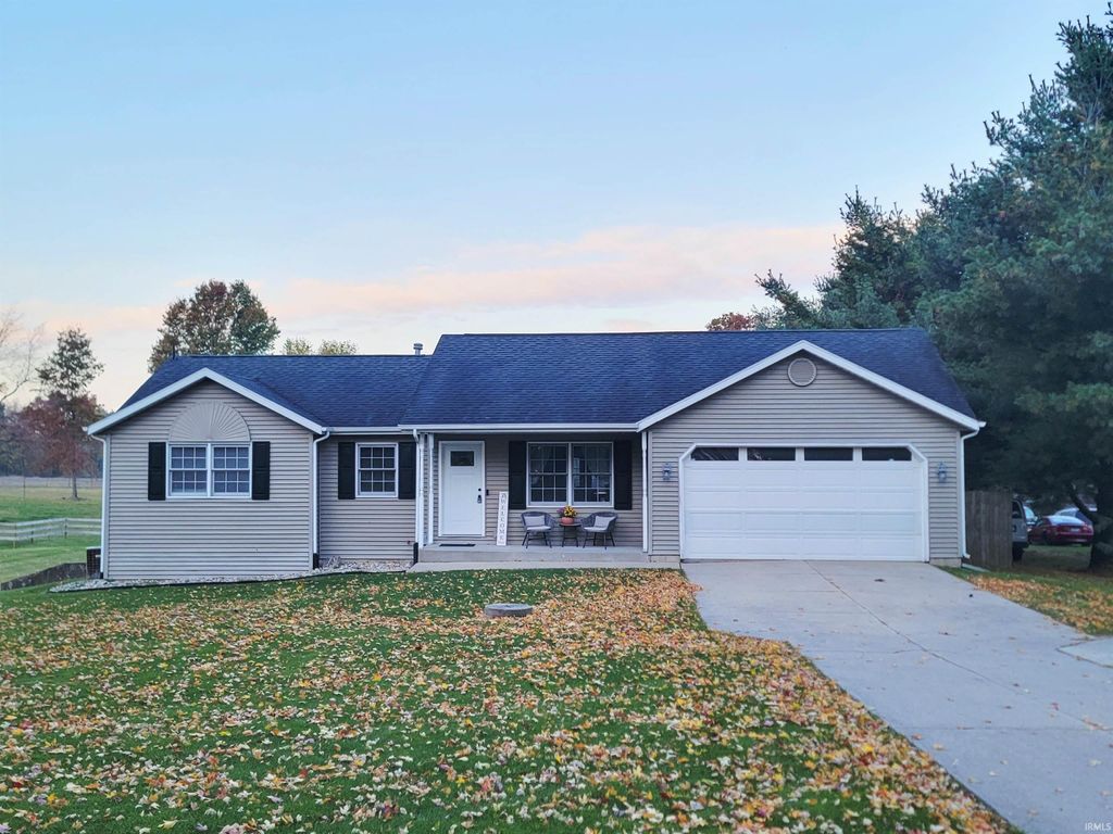 Photo of 59645 County Road 35, Middlebury, IN 46540 (MLS # 202541228)