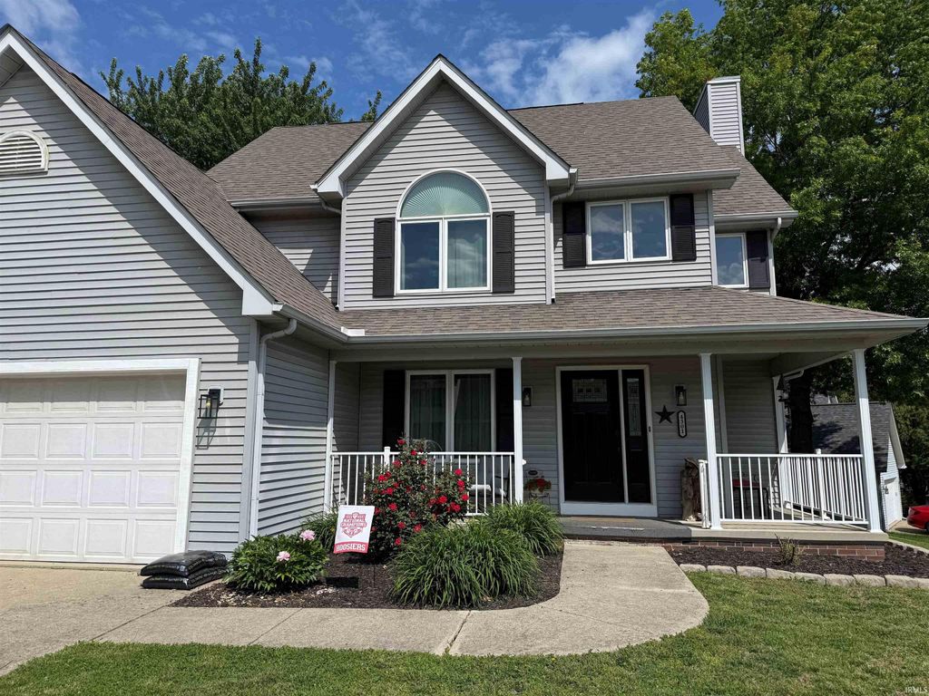 Photo of 4301 W Maefield Street, Bloomington, IN 47404 (MLS # 202617453)