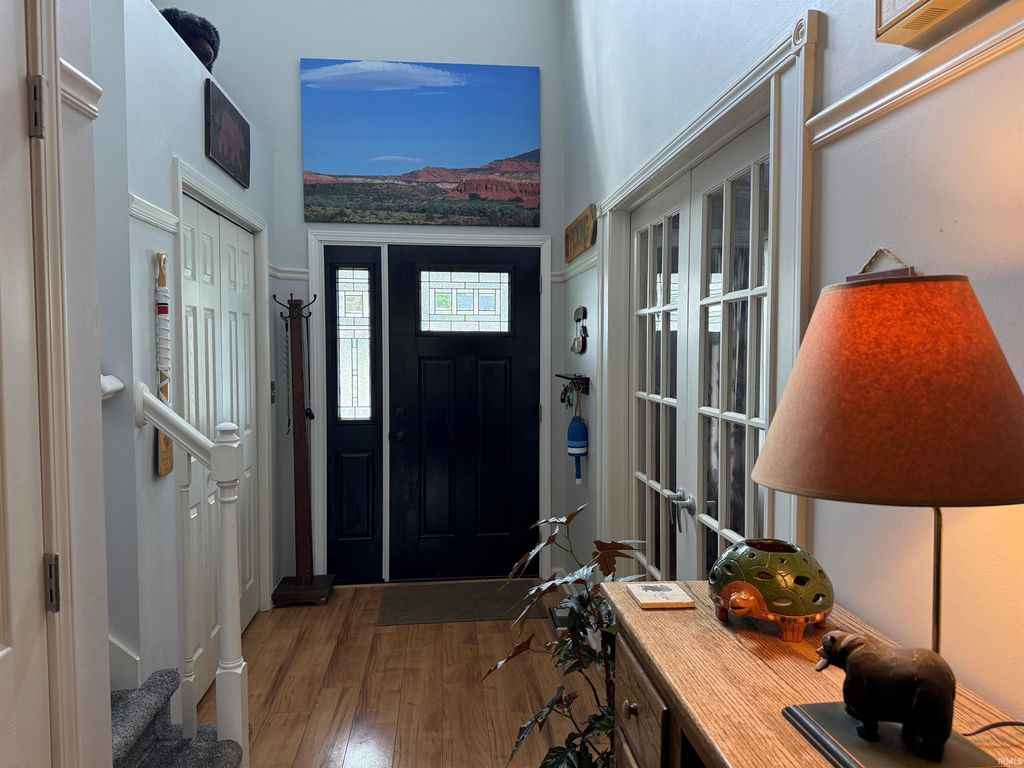 Photo of 4301 W Maefield Street, Bloomington, IN 47404 (MLS # 202617453)