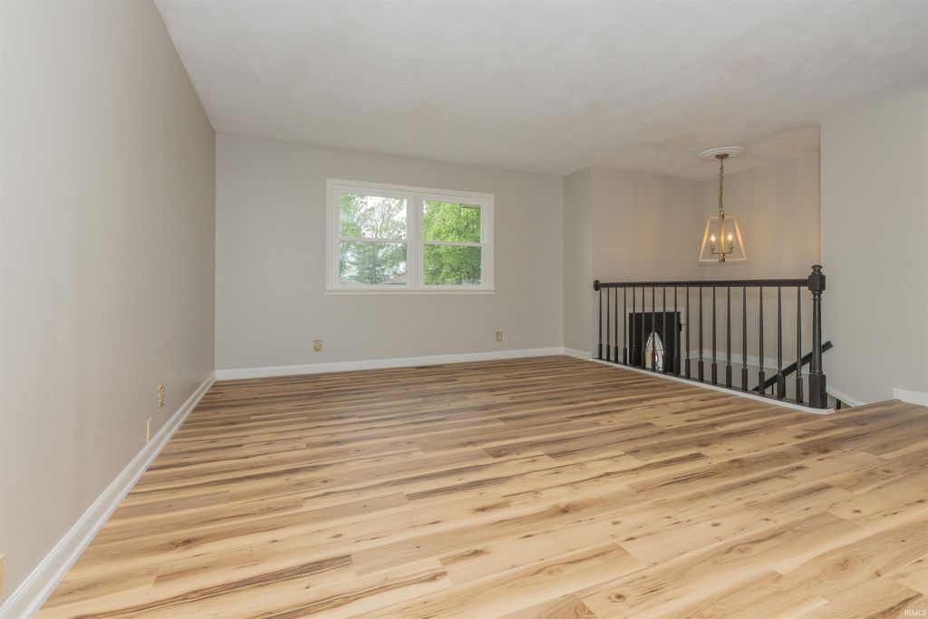 Photo of 6888 Oak Grove Road, Newburgh, IN 47630 (MLS # 202614937)