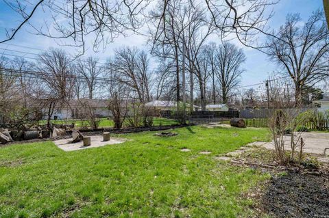 Tiny photo for 3234 Varsity Lane, Fort Wayne, IN 46805 (MLS # 202612316)