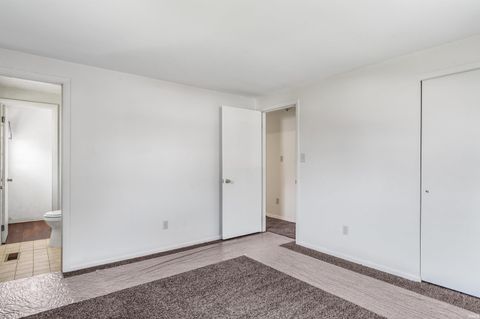 Tiny photo for 3234 Varsity Lane, Fort Wayne, IN 46805 (MLS # 202612316)