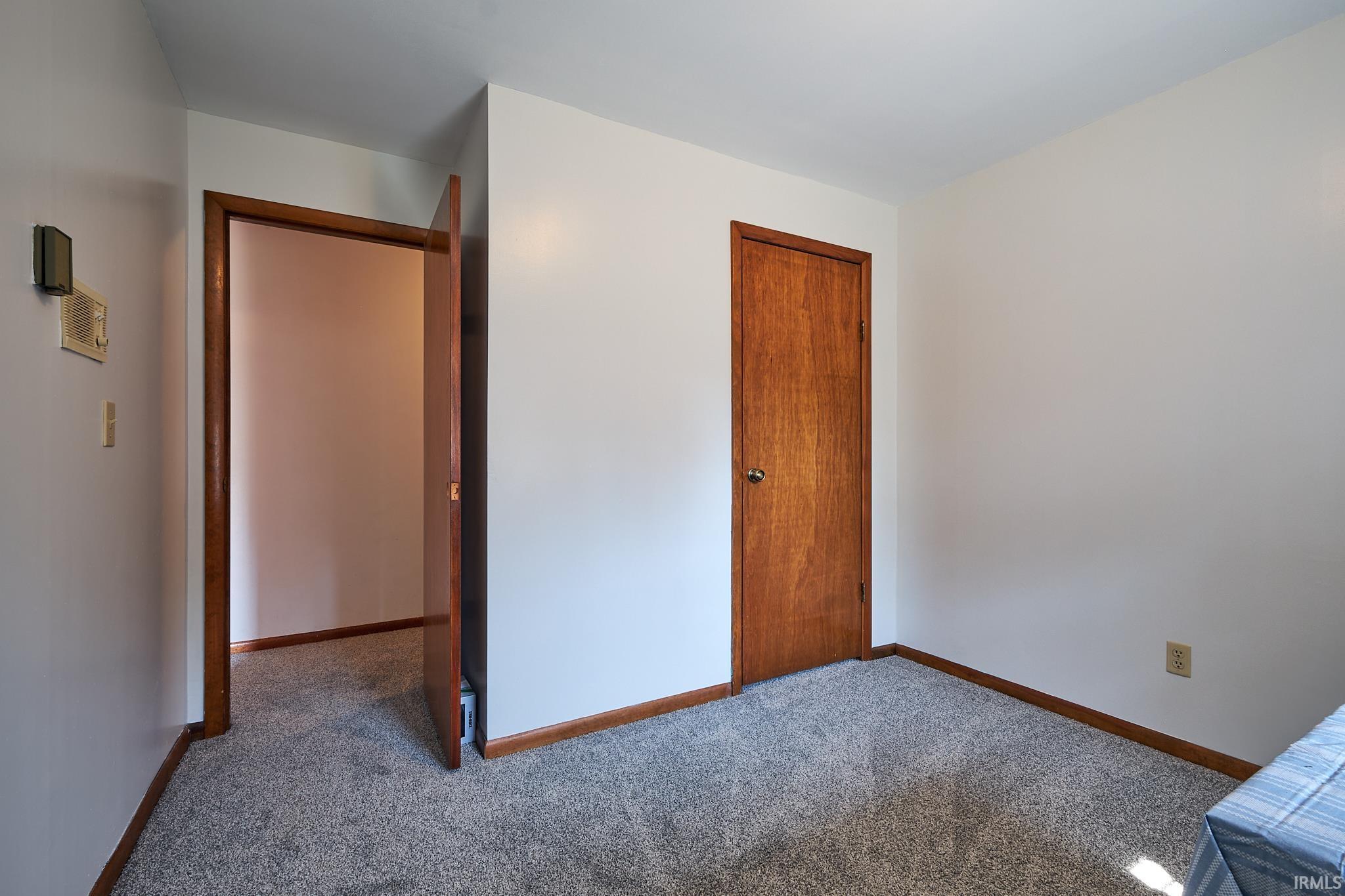 Kokomo, Indiana 46901, United States, 3 Bedrooms Bedrooms, ,3 BathroomsBathrooms,Residential,Active,194207