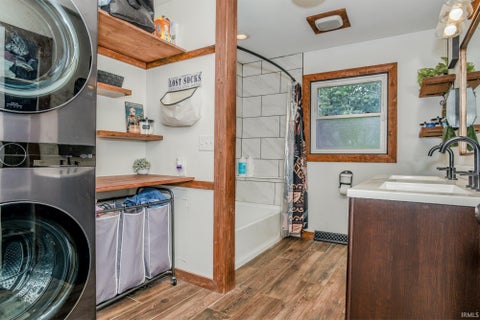 Tiny photo for 327 Brookside Lane, Plainfield, IN 46168 (MLS # 202633447)