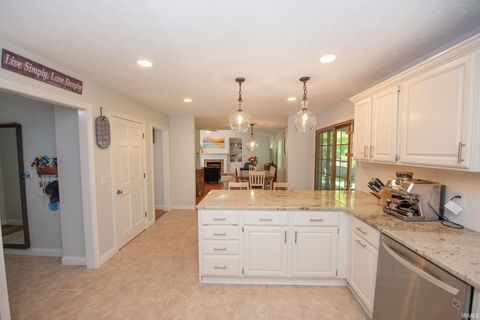 Tiny photo for 216 Jennings Street, West Lafayette, IN 47906 (MLS # 202618270)