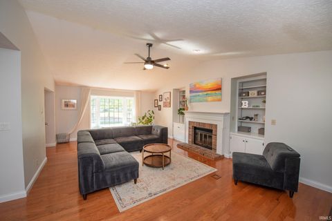 Tiny photo for 216 Jennings Street, West Lafayette, IN 47906 (MLS # 202618270)