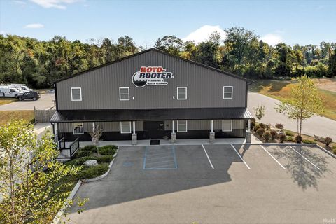 Photo of 2110 N Angelina Lane, Bloomington, IN 47404 (MLS # 202538406)