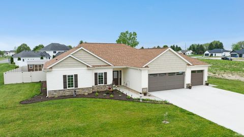 201 Thoroughbred Lane, Auburn, IN 46706 - #: 202517590