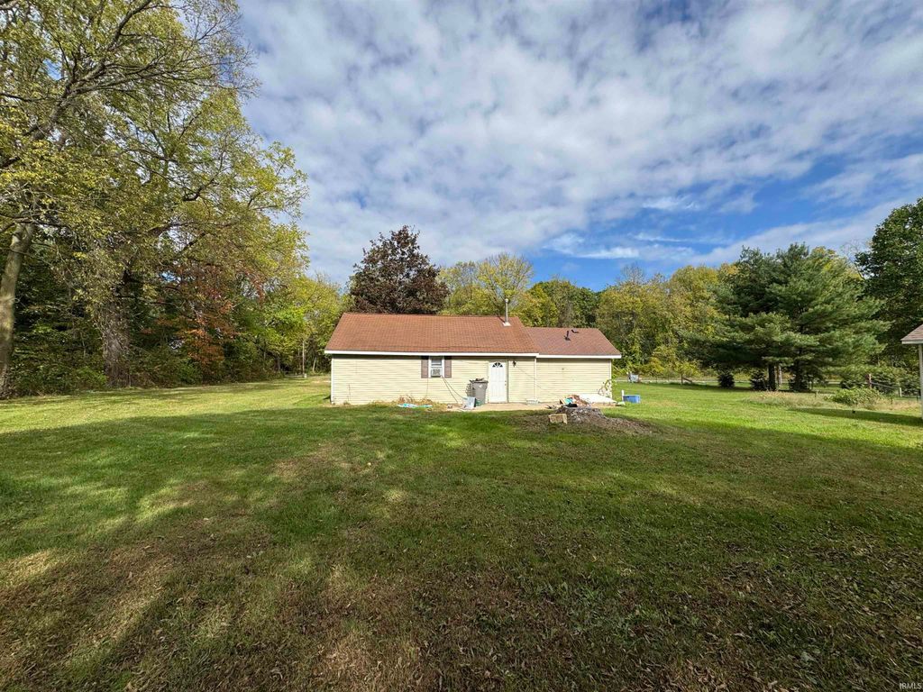 Photo of 30228 W County Road 22 Road, Elkhart, IN 46517 (MLS # 202544675)