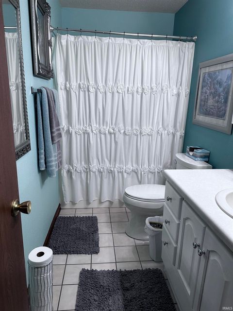 Tiny photo for 2804 ROCKFORD CT SO Circle #2804, Kokomo, IN 46902 (MLS # 202542385)