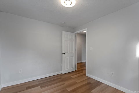Tiny photo for 406 E Broadway Street, South Bend, IN 46601 (MLS # 202625679)