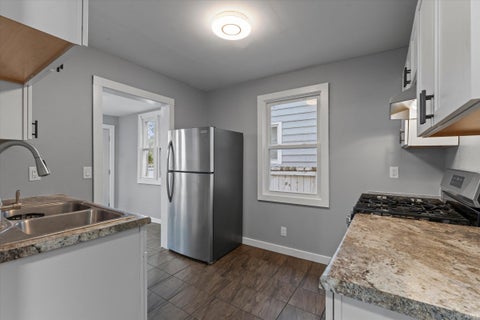 Tiny photo for 406 E Broadway Street, South Bend, IN 46601 (MLS # 202625679)