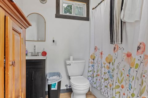 Tiny photo for 8734 N 200 W, Alexandria, IN 46001 (MLS # 202618735)