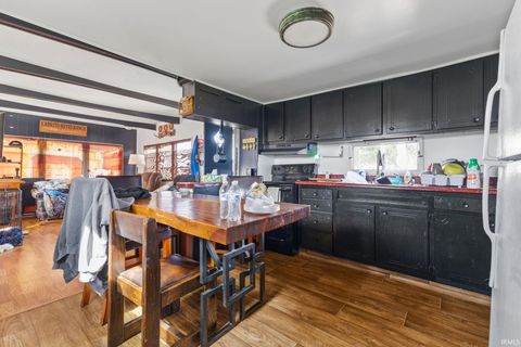 Tiny photo for 8734 N 200 W, Alexandria, IN 46001 (MLS # 202618735)