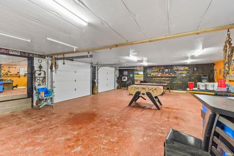 Tiny photo for 8734 N 200 W, Alexandria, IN 46001 (MLS # 202618735)
