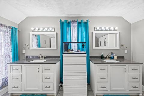 Tiny photo for 2818 Underwood Street, Lafayette, IN 47904 (MLS # 202606706)