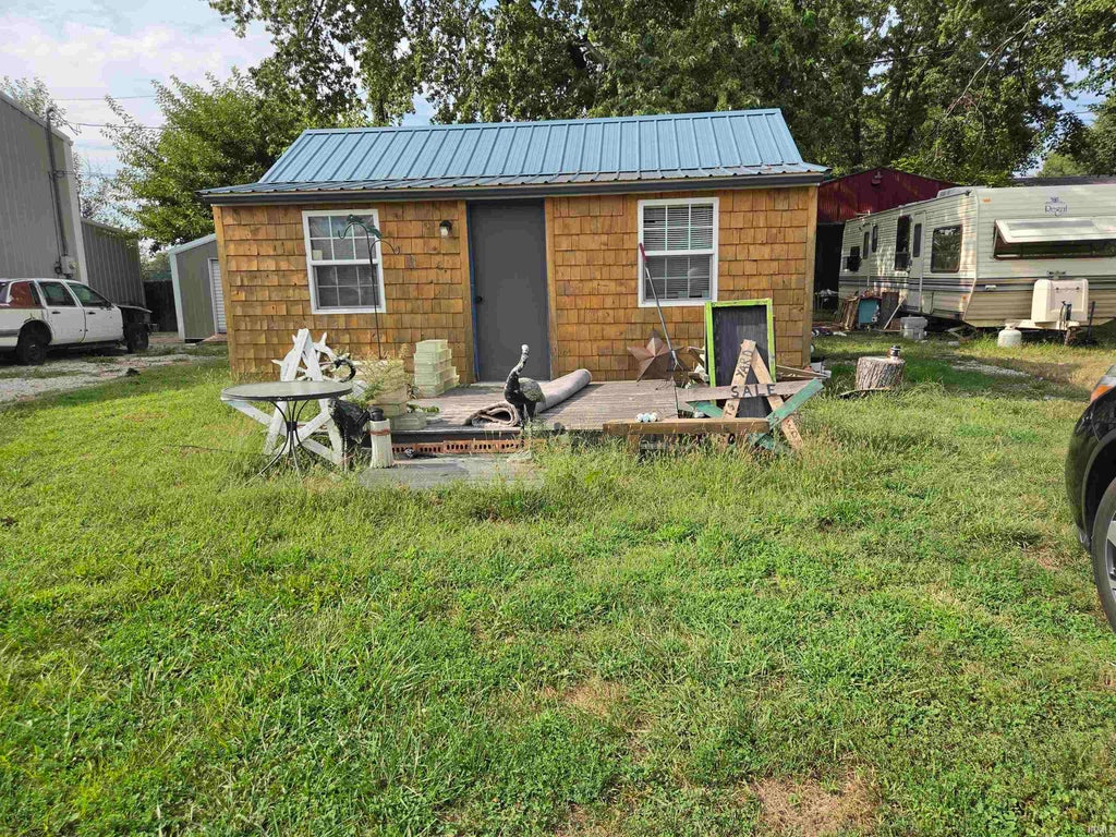 Photo of 5216 N State Road 67, Bruceville, IN 47516 (MLS # 202639067)