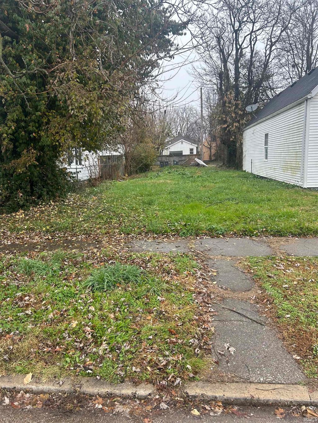 Photo of 652 E Maryland Street, Evansville, IN 47711 (MLS # 202547649)