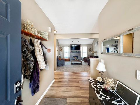 Tiny photo for 1366 W Glenview Court, Columbia City, IN 46725 (MLS # 202605684)