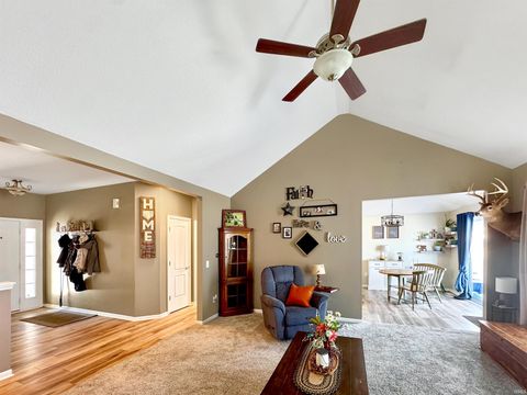 Tiny photo for 1366 W Glenview Court, Columbia City, IN 46725 (MLS # 202605684)