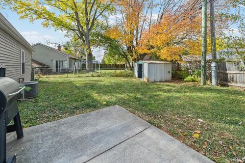 Tiny photo for 1908 Whitcomb Avenue, Lafayette, IN 47904 (MLS # 202543839)