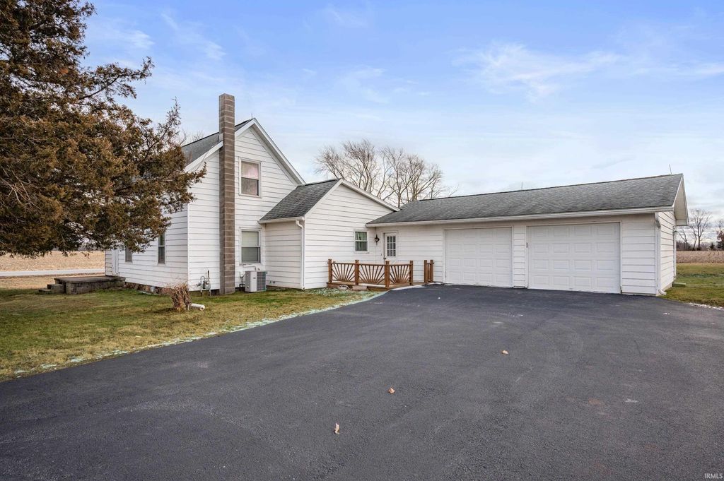 Photo of 6019 W 160 S. Road, Russiaville, IN 46979 (MLS # 202601841)