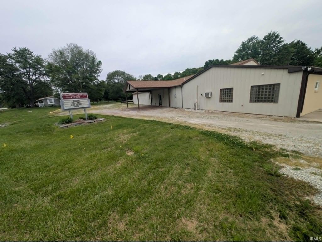 Photo of 1002 E State road 114 Street, North Manchester, IN 46962 (MLS # 202619531)
