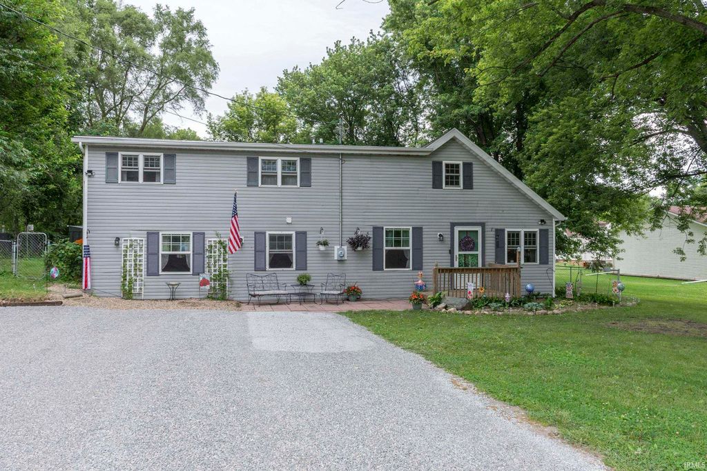 Photo of 21085 Cabot Avenue, Lakeville, IN 46536 (MLS # 202625707)