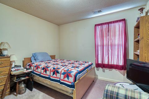 Tiny photo for 3620 Oaklyn Court, Evansville, IN 47711 (MLS # 202536186)