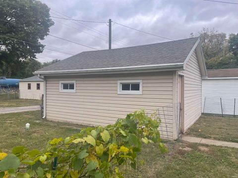 Tiny photo for 558 E 5Th Street, Peru, IN 46970 (MLS # 202545499)