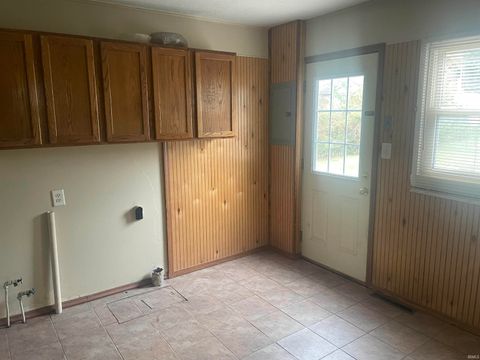 Tiny photo for 558 E 5Th Street, Peru, IN 46970 (MLS # 202545499)