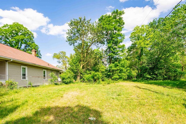 514 COLLEGE ST, SOUTH BEND, IN 46628 - Image 67ce33b8e858a76c0bae5ff6855df3ed/1637845117
