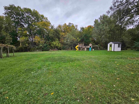 Tiny photo for 3123 S Meridian Street, Marion, IN 46953 (MLS # 202643598)