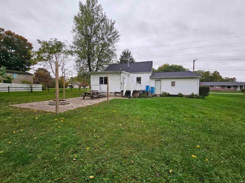 Tiny photo for 3123 S Meridian Street, Marion, IN 46953 (MLS # 202643598)
