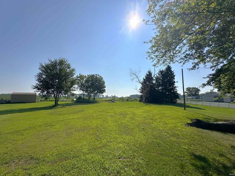 Tiny photo for 5240 E Wenz Drive, Monticello, IN 47960 (MLS # 202606888)