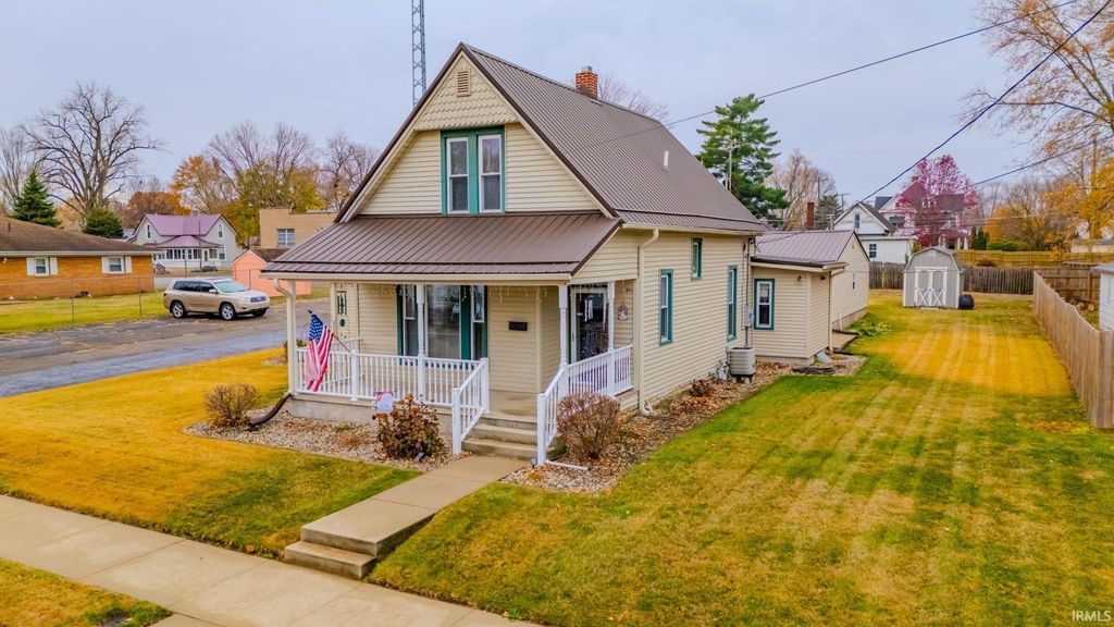 Photo of 1472 Middle Street, Wabash, IN 46992 (MLS # 202546375)