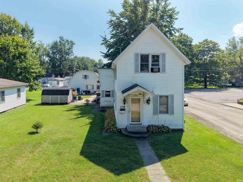 Photo of 1128 W Cherry Street, Bluffton, IN 46714 (MLS # 202636866)