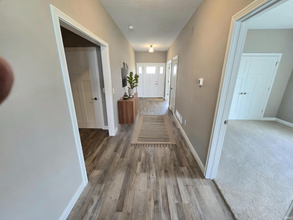 Photo of 5445 Rio Azul Cove, Fort Wayne, IN 46818 (MLS # 202619026)