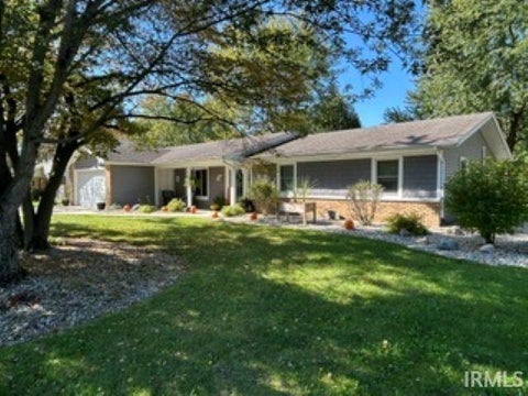 Photo of 1314 Ridgewood Lane, Bluffton, IN 46714 (MLS # 202641933)