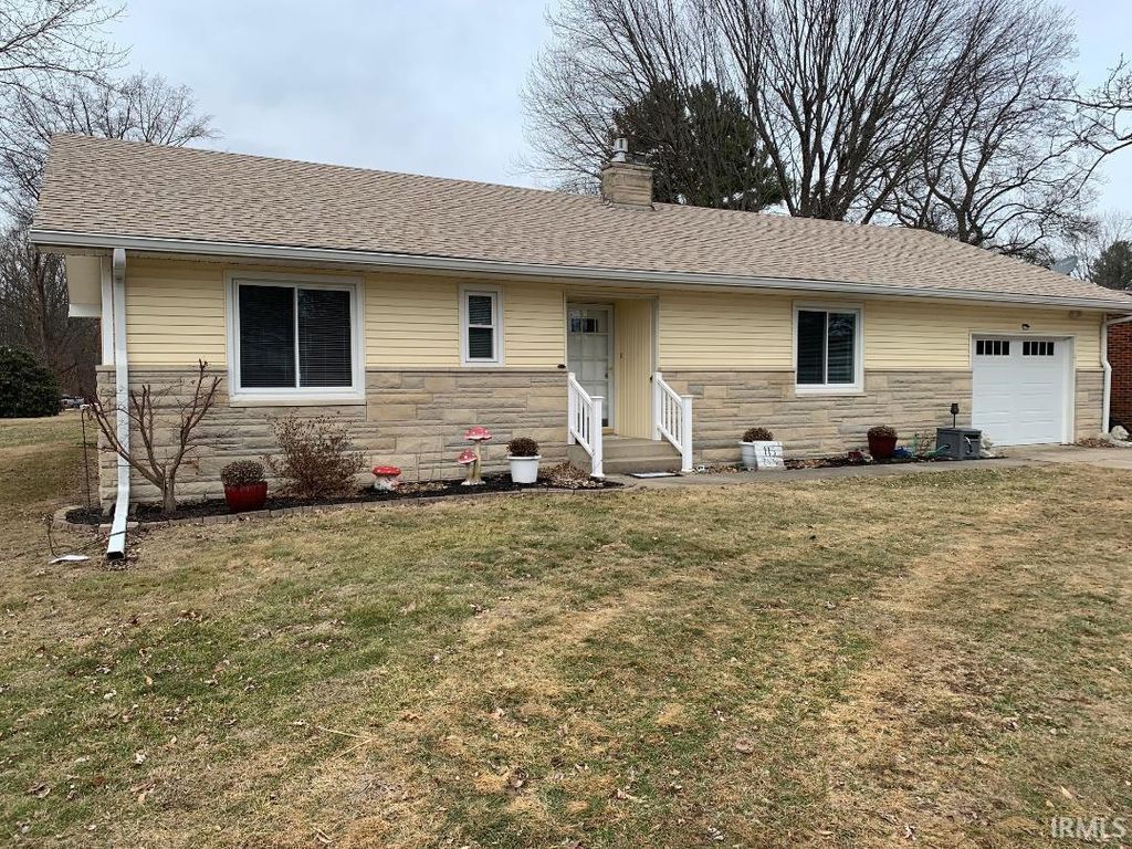 Photo of 115 Elm Drive, Covington, IN 47932 (MLS # 202603911)