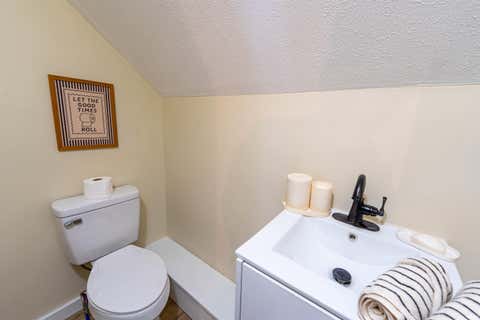 Tiny photo for 1301 S Buckeye Street, Kokomo, IN 46902 (MLS # 202630623)