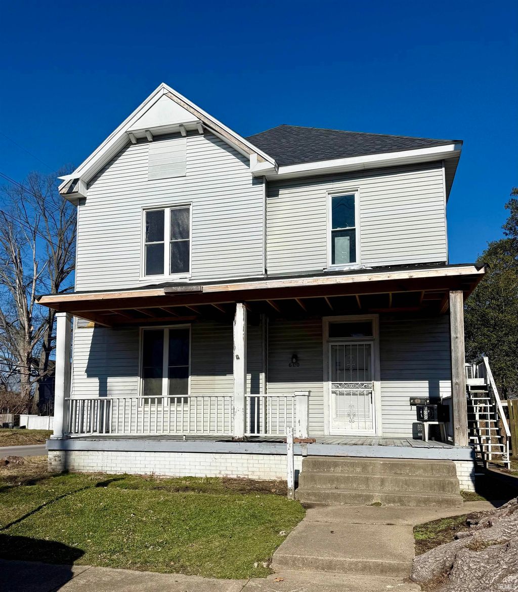 Photo of 600 Adams Avenue, Evansville, IN 47713 (MLS # 202603350)
