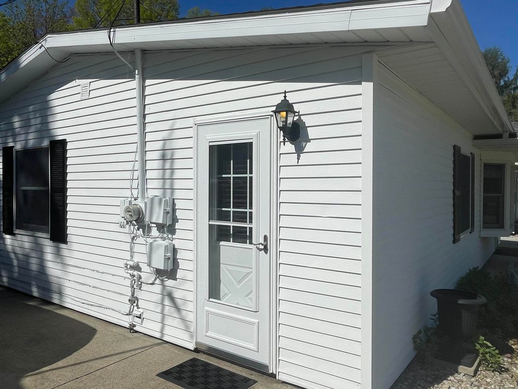 Photo of 607 Opal Street, Huntington, IN 46750 (MLS # 202617022)