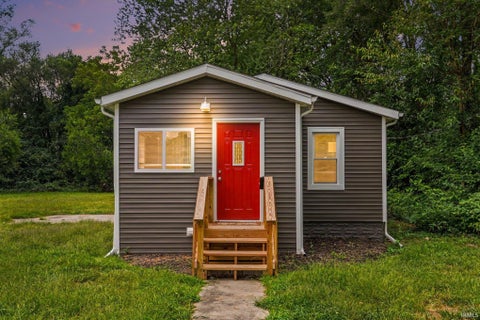 Photo of 54327 Hastings Street, Elkhart, IN 46514 (MLS # 202637477)