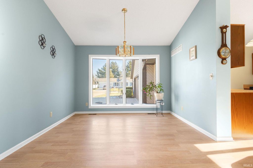 Photo of 605 Hawthorne Drive, Goshen, IN 46526 (MLS # 202601319)