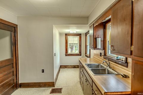 Tiny photo for 1920 perdue Street, Lafayette, IN 47905 (MLS # 202538051)