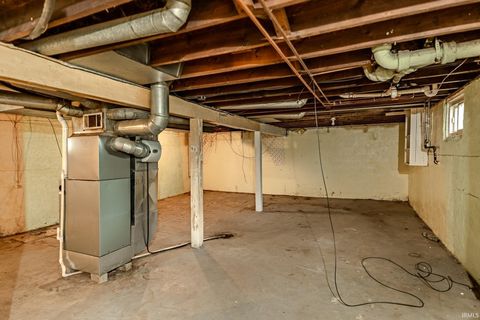 Tiny photo for 1920 perdue Street, Lafayette, IN 47905 (MLS # 202538051)
