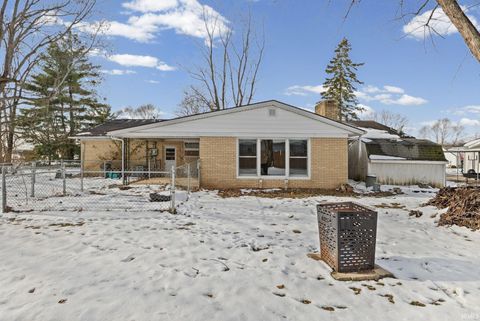 Tiny photo for 3603 Clover Lane, Lafayette, IN 47905 (MLS # 202548645)