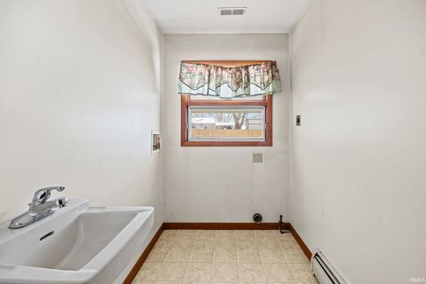 Tiny photo for 3603 Clover Lane, Lafayette, IN 47905 (MLS # 202548645)